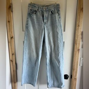 American Eagle Outfitters Women's Light Blue Straight Leg Jeans